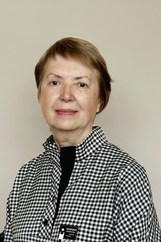 Гостюхина Ирина Владимировна.